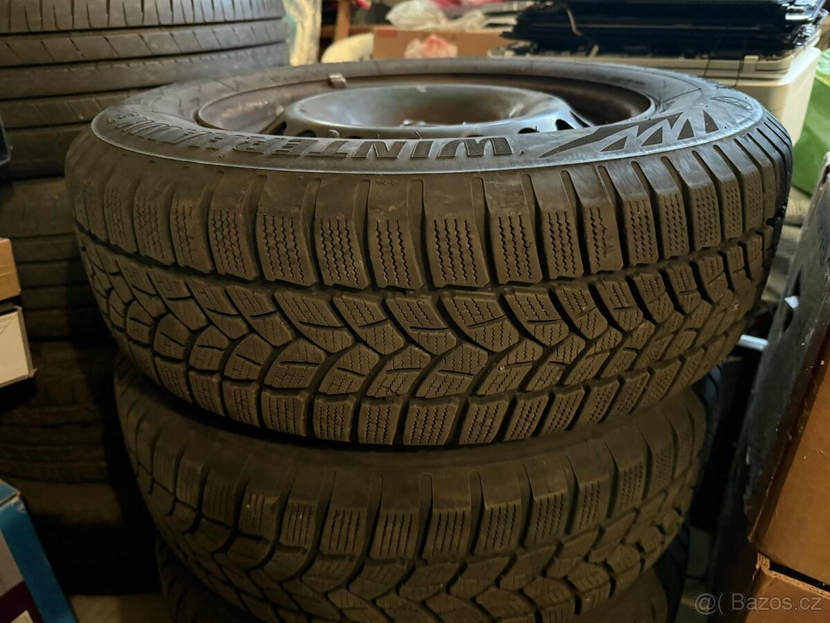 Prodám Firestone Winterhawk 195/65 R15