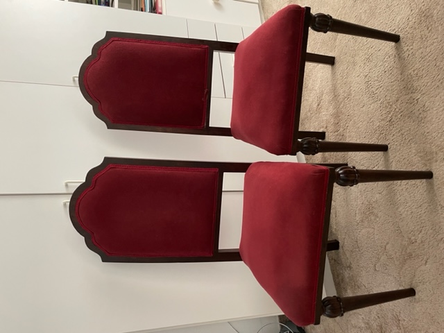 Prodám dvě starožitné židle