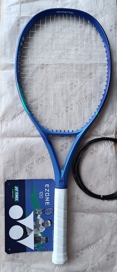 YONEX EZONE 100