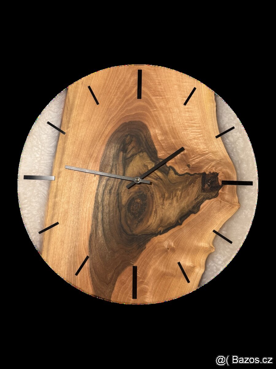 Epoxidové hodiny - ořech vlašský a bílý epoxid