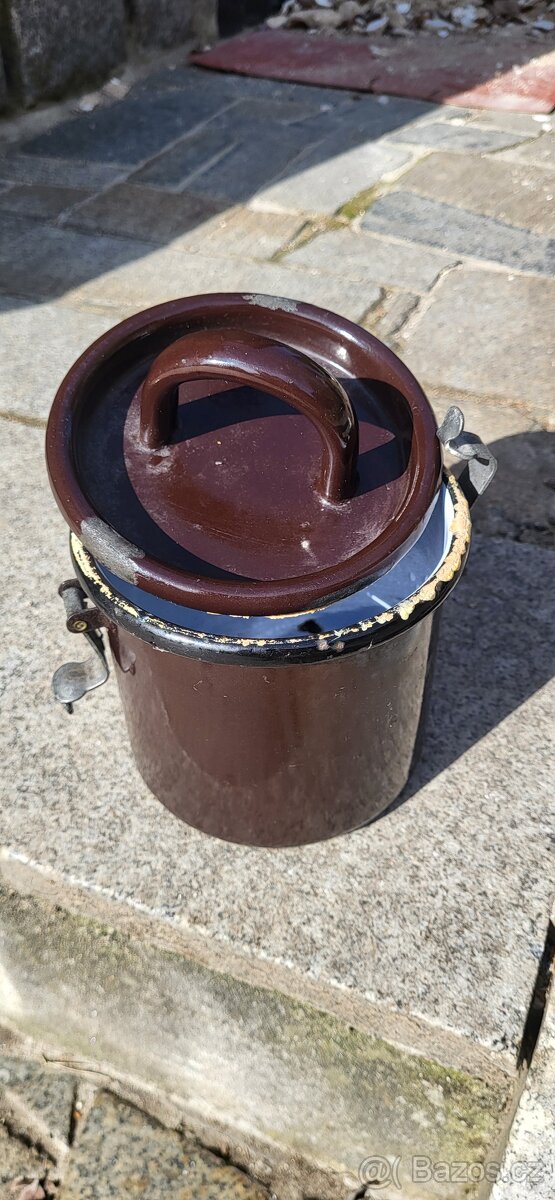 Smaltovaná bandaska