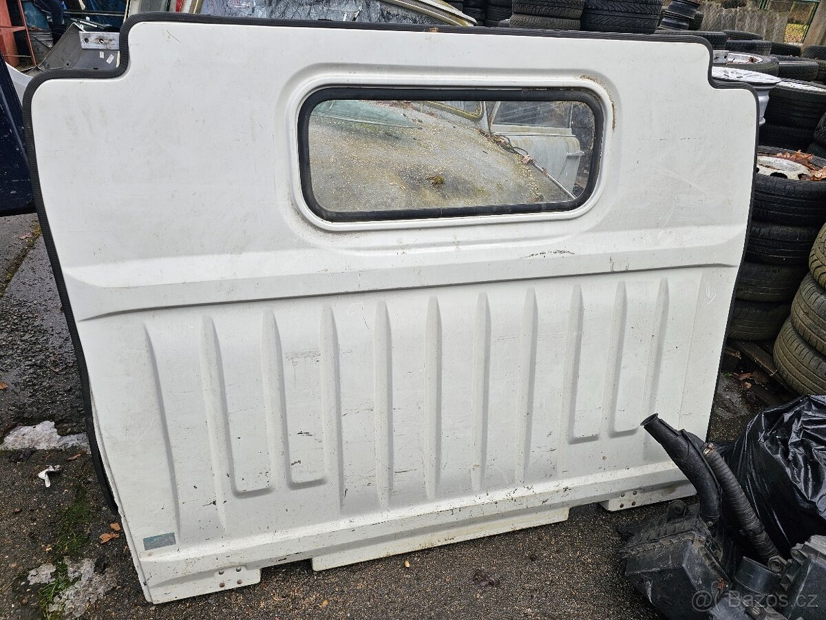 Ford Tranzit přepážka