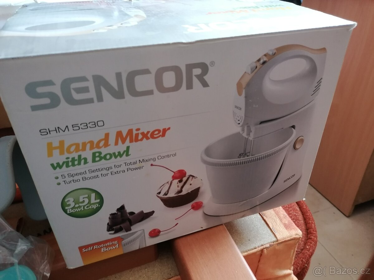Ruční šlehač s mísou Sencor