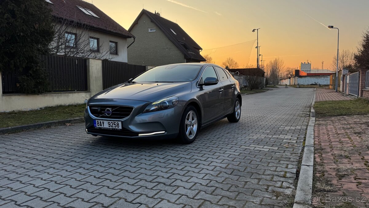 Volvo V40 D3 automat