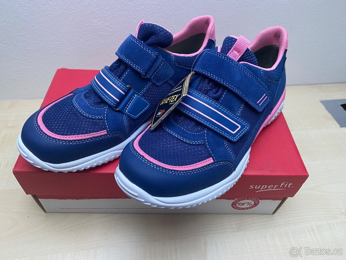 Superfity s goratexem, velikost 41