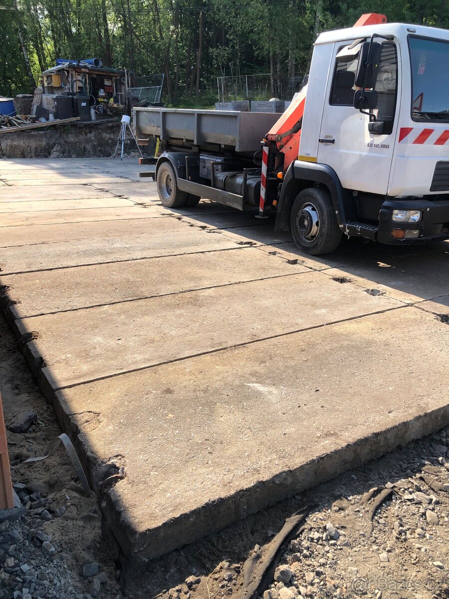 Betonové panely