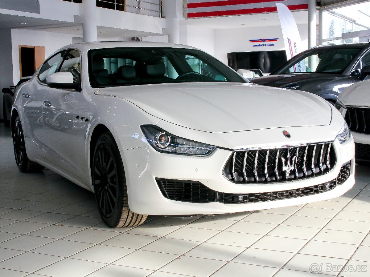 Maserati Ghibli, S Q4
