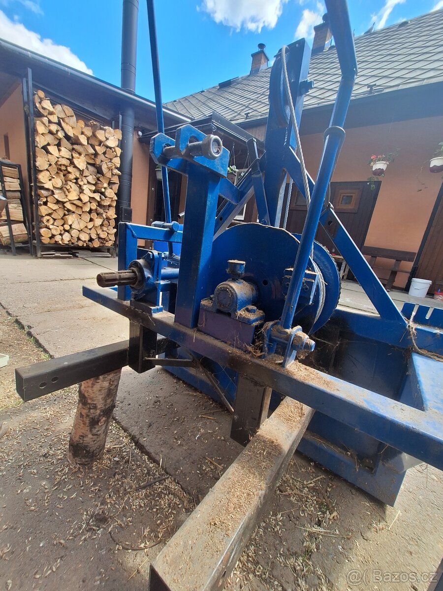 Prodám naviják za malotraktor