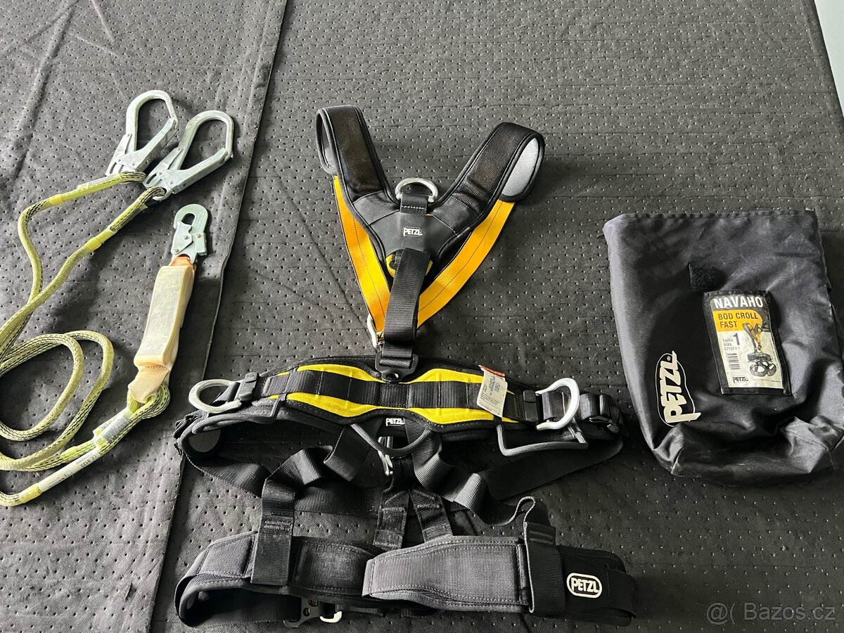 Petzl - postroj plus vybaveni