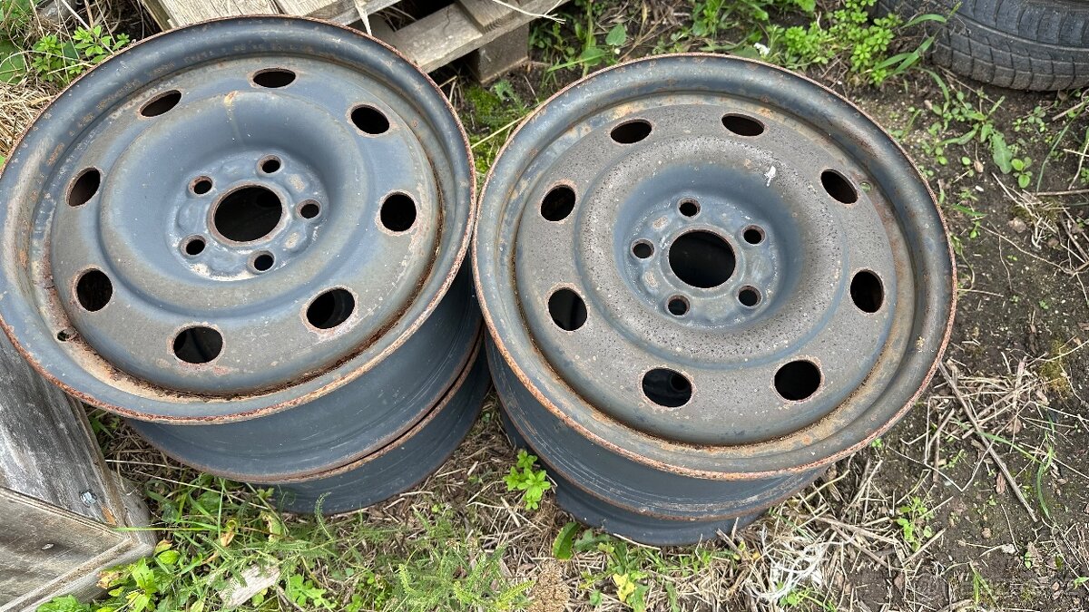 Plechové disky Renault 6.5Jx15 ET50 5x108