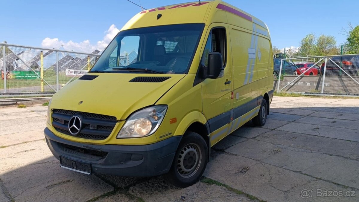 Mercedes Benz Sprinter 318CDI 906 3.0L V6 manual rv. 2008