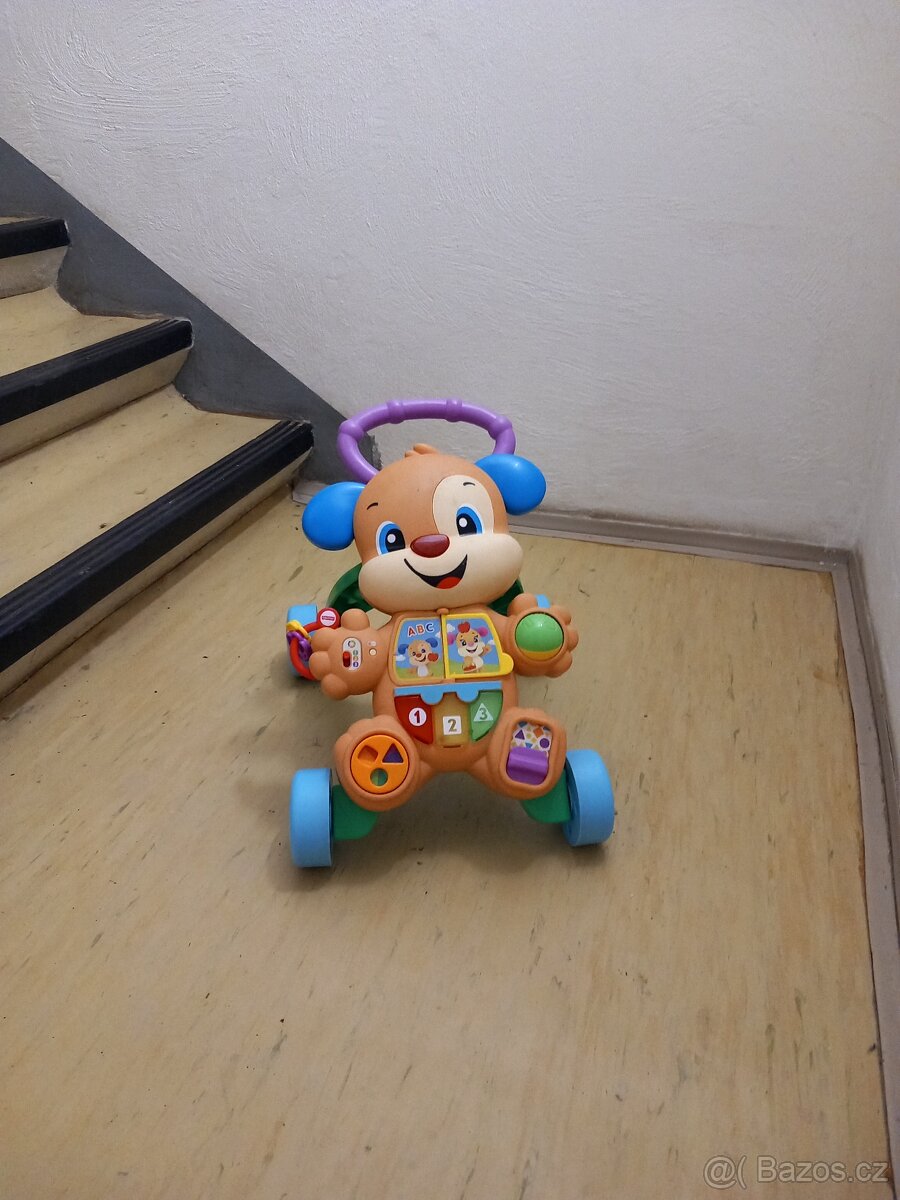 Interaktivni choditko Fischer