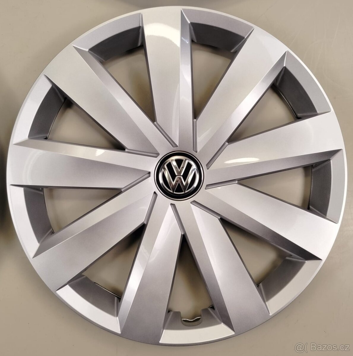 Poklice Volkswagen 16" 4ks