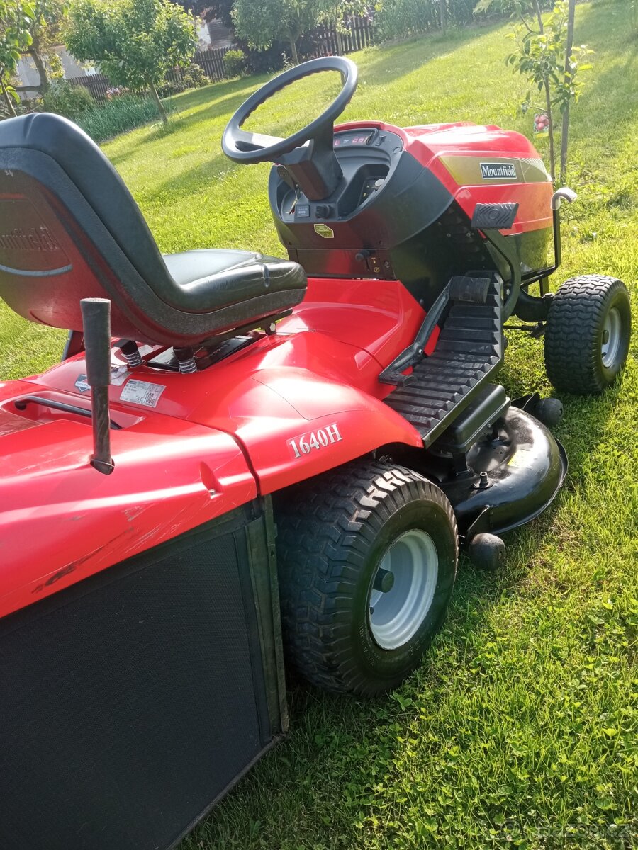 Zahradní traktor 1640 H