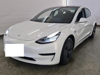 Tesla Model 3 Standard Range Plus RWD