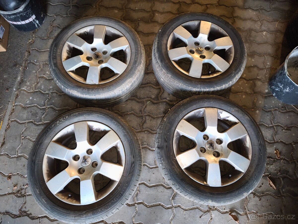 ALU kola R16