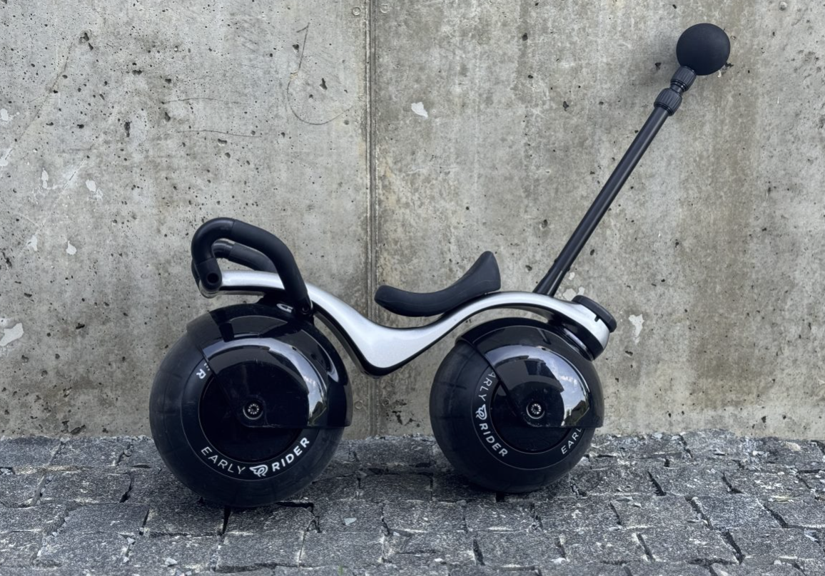 Dětské odrážedlo Early Rider Super Velio