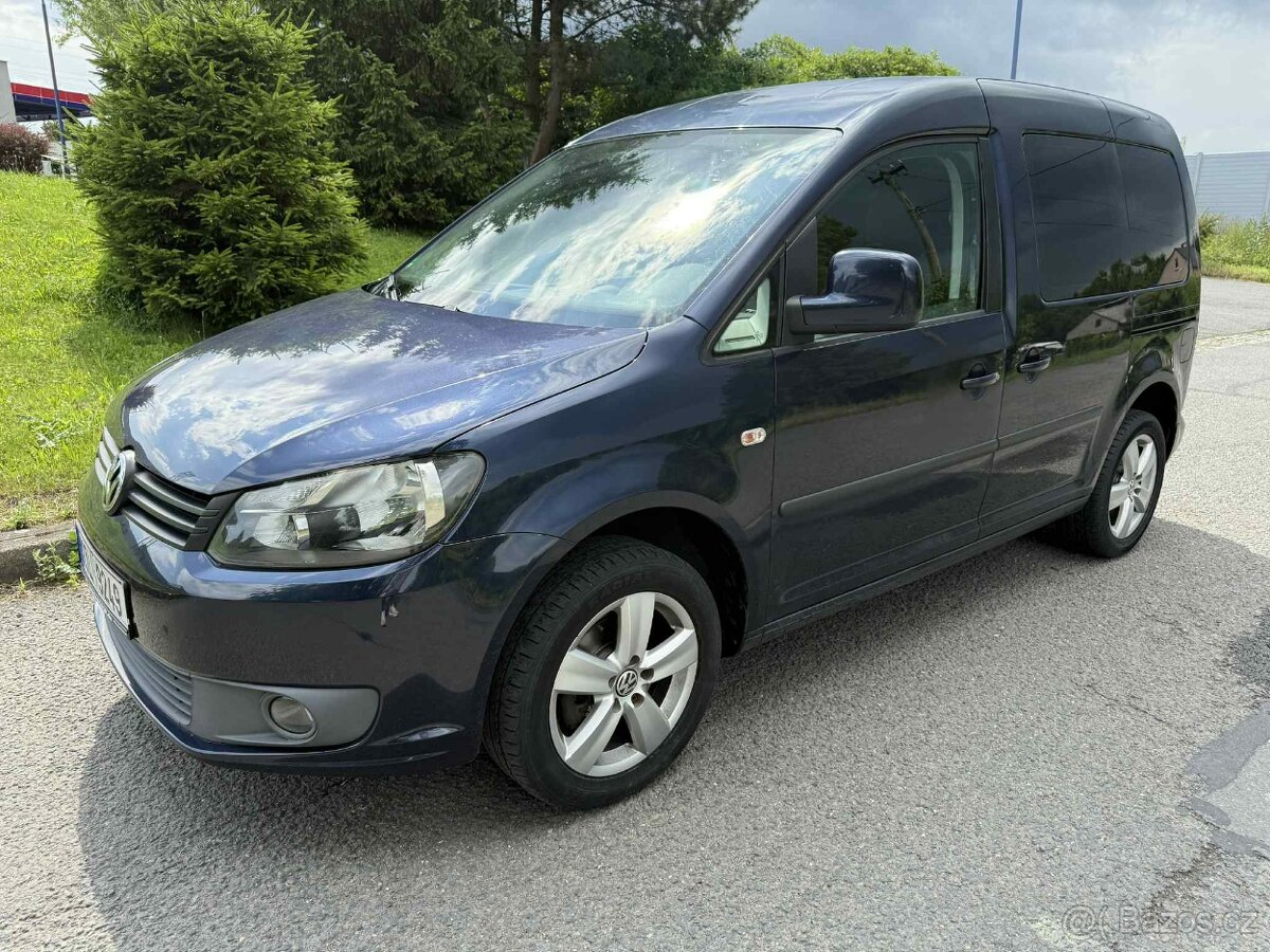 VW Caddy 1.6TDi 75kw r.v.2011 manuál klima