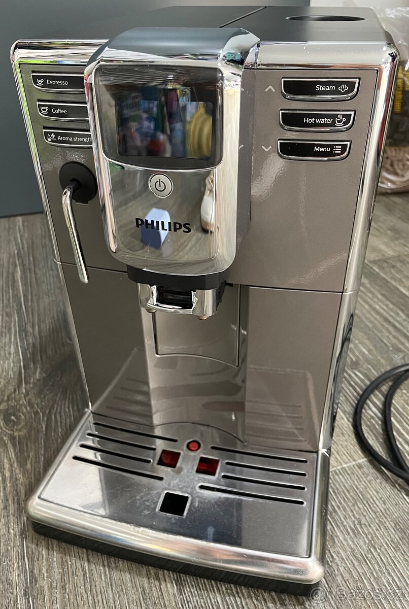 Philips Series 5000 LatteGo EP5335/10