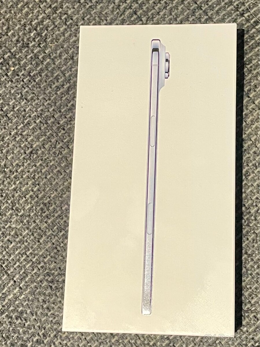 iPhone 17 Air 256 GB modrý, nový - nerozbalený