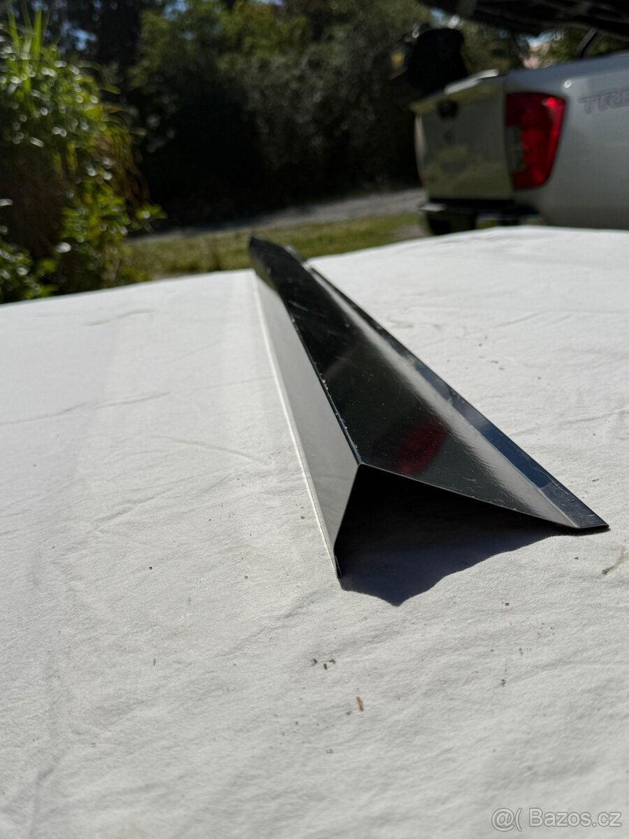 Závětrná lišta Precit Roof H12 pro trapézový plech