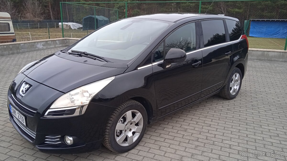 PEUGEOT 5008 1,6HDi82kw,rv11/2011,5-MÍSTNÉ,ALU,STK