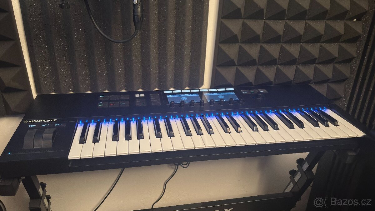 Native Instruments Komplete Kontrol S49 MK2