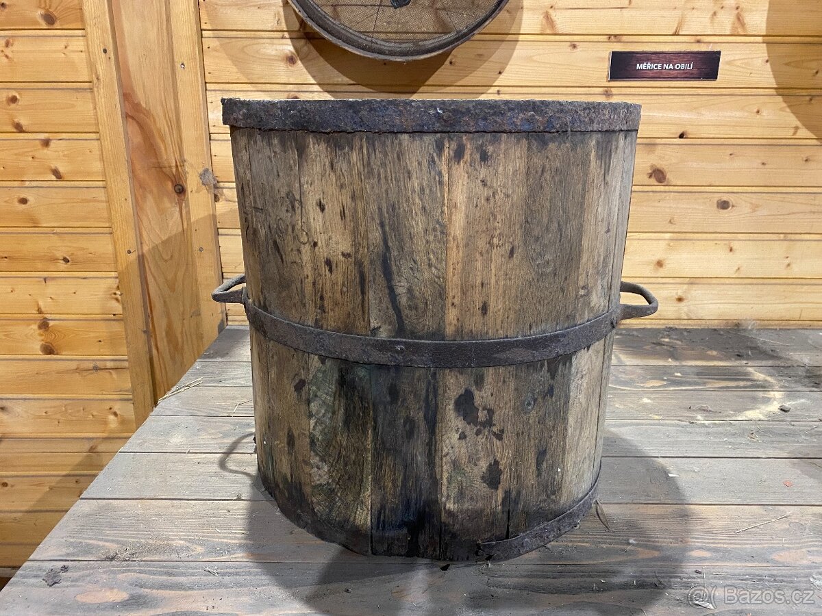 Odměrka na obilí 1/2 H cejchovaná