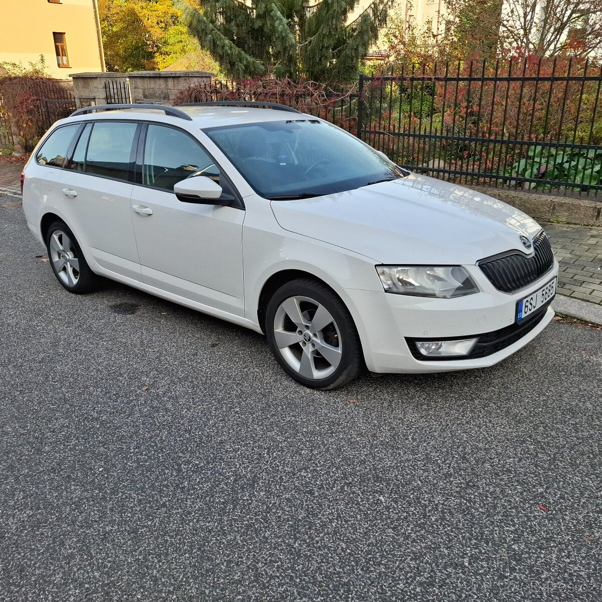 Škoda Octavia 3 1.6TDI 77KW COMBI