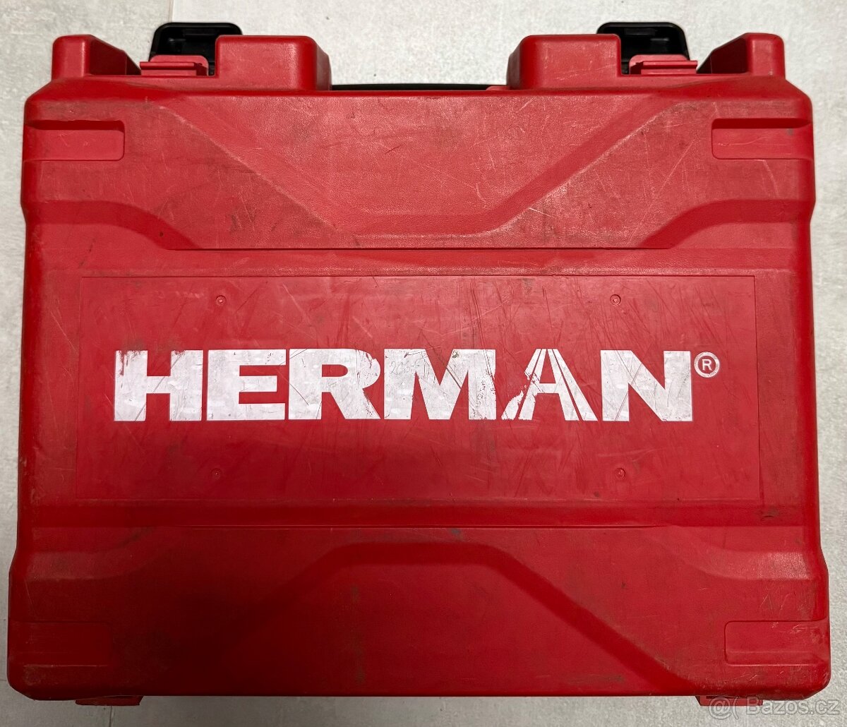 Herman baterie 5.0ah 18v a nabijacka