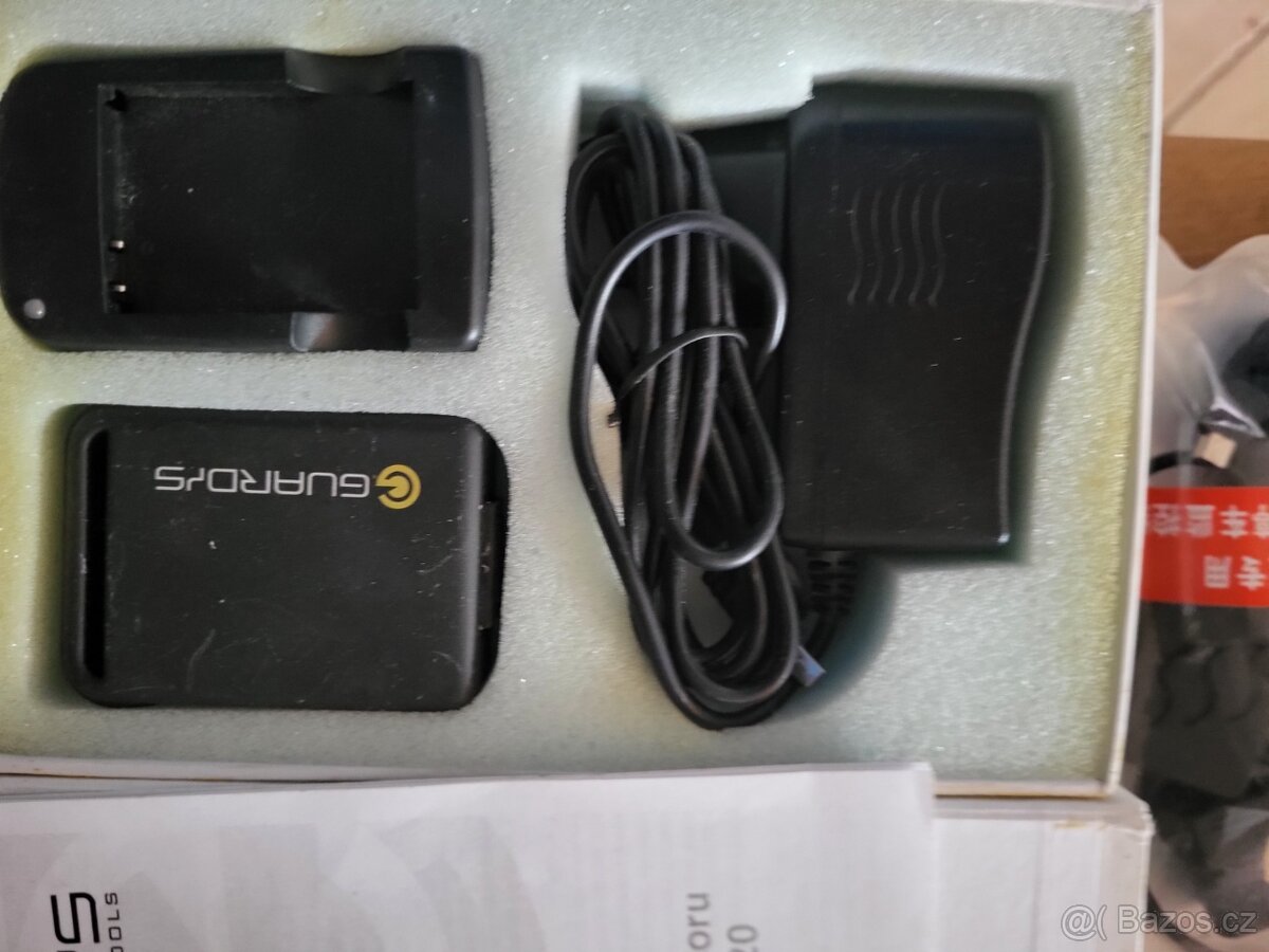 Satelitní lokalizátor, Tracker