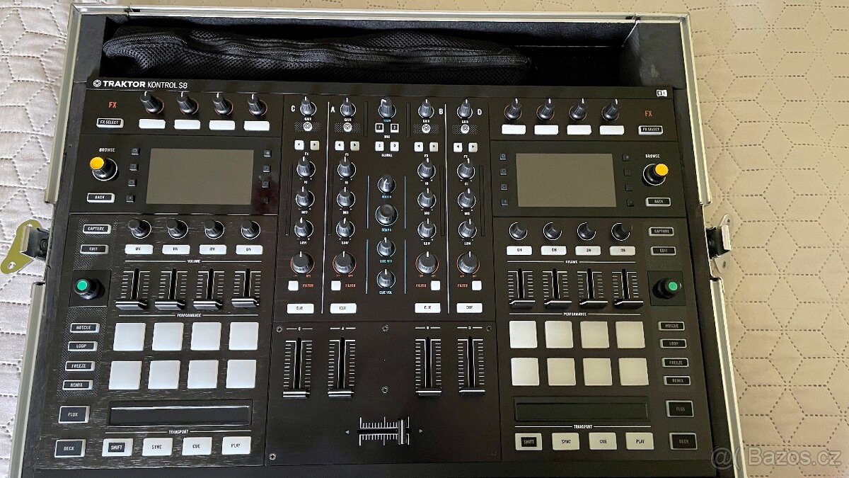 Kontroler Native Intruments S8 + originální case