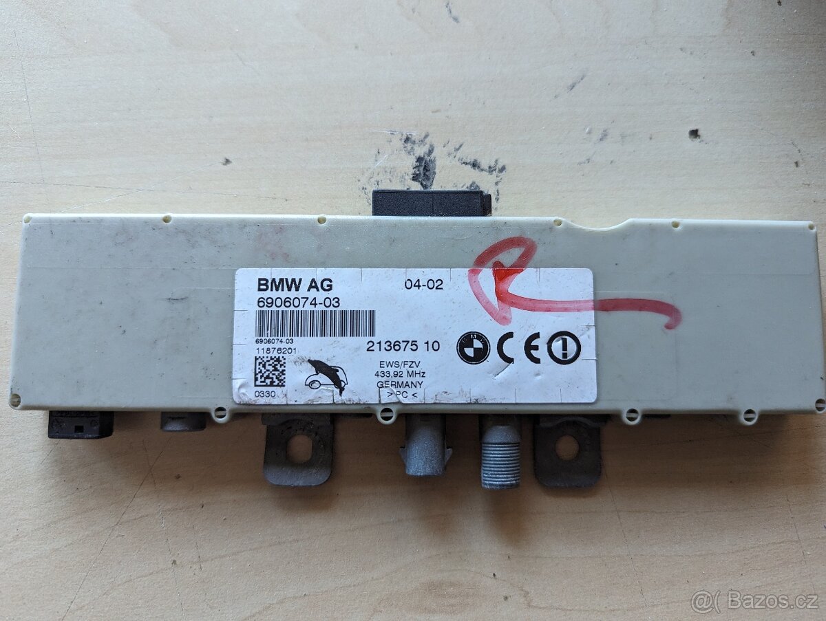 zasilovac antény BMW E46 6906074-03