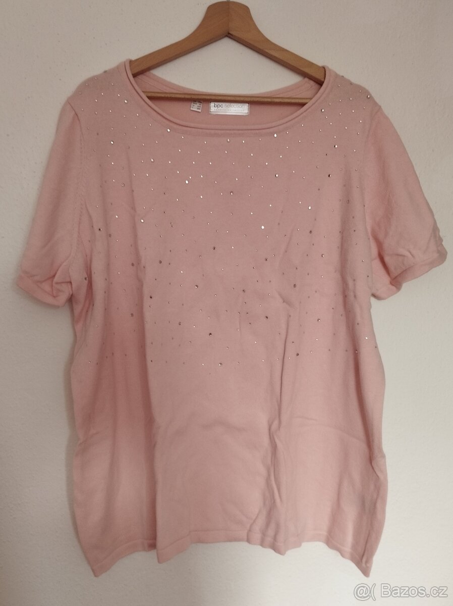 Světlounce růžové úpletové tričko