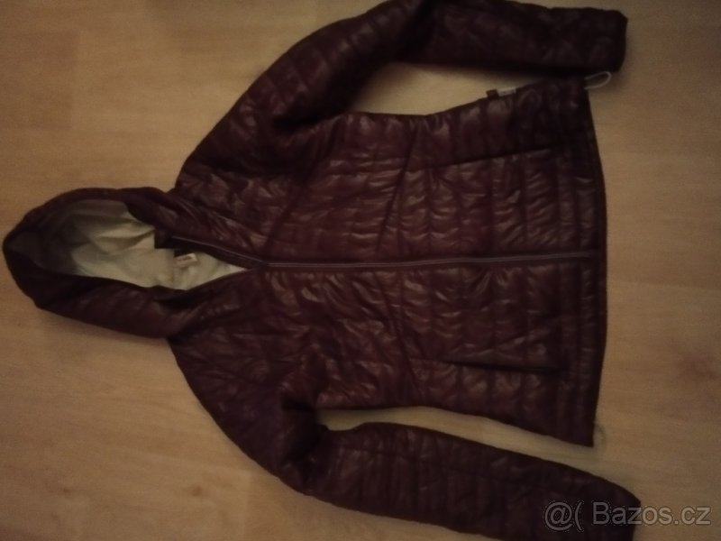 Lehká zimní fialová bunda vel. 36
