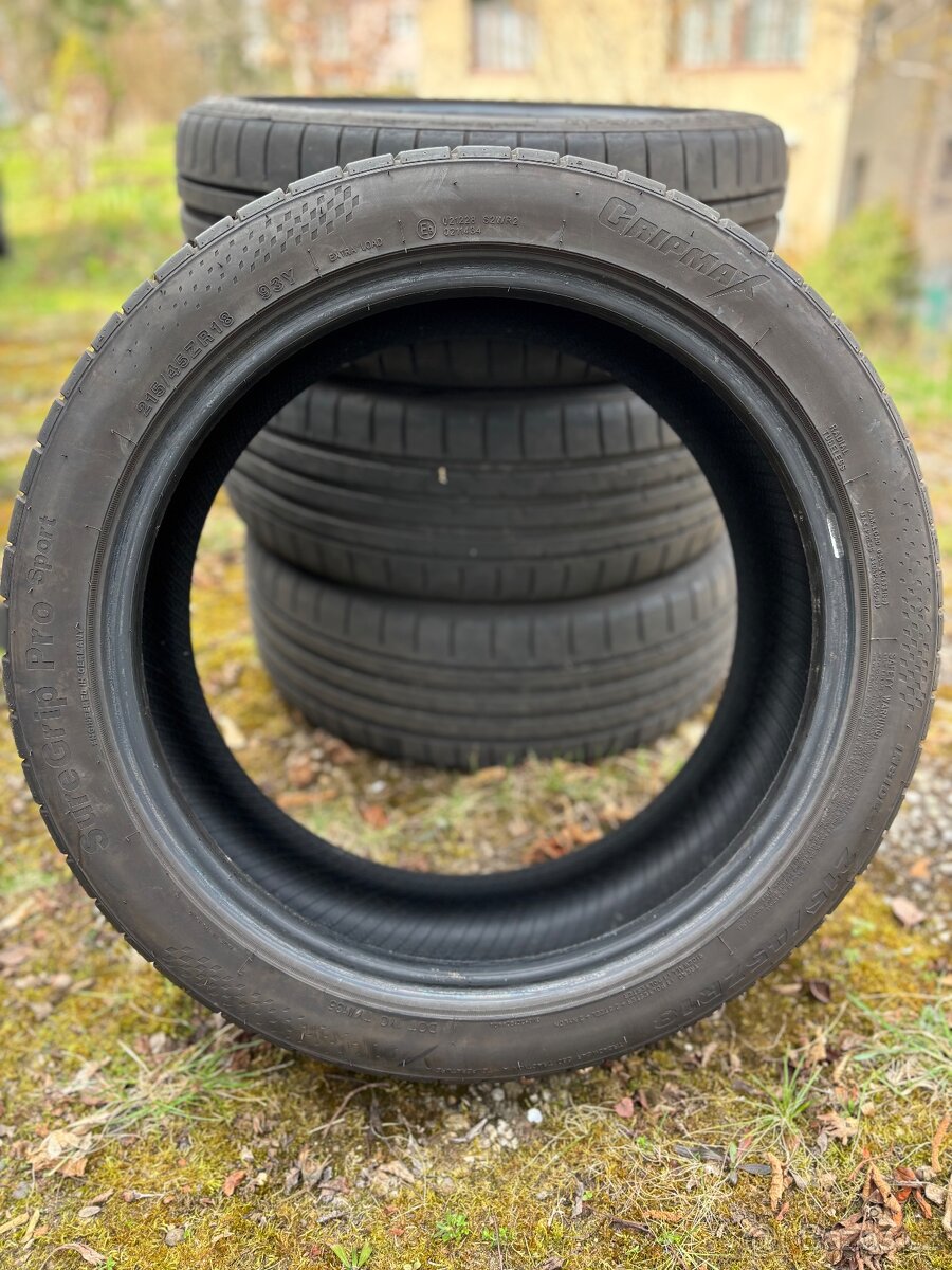 GRIPMAX SUREGRIP PRO SPORT XL 4KS 215/45 R18 93Y