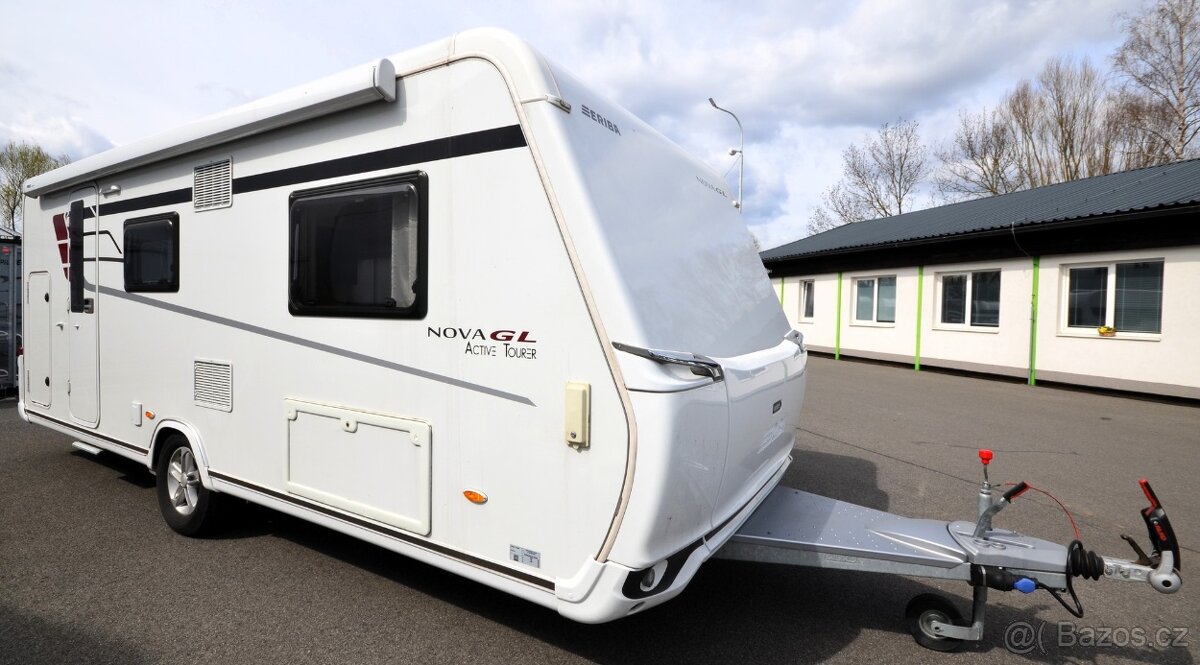 Karavan Hymer Eriba Nova 560 GL