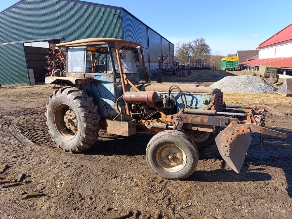 Traktor Z 5511