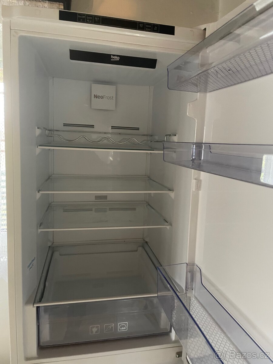 Kombinovaná lednice beko
