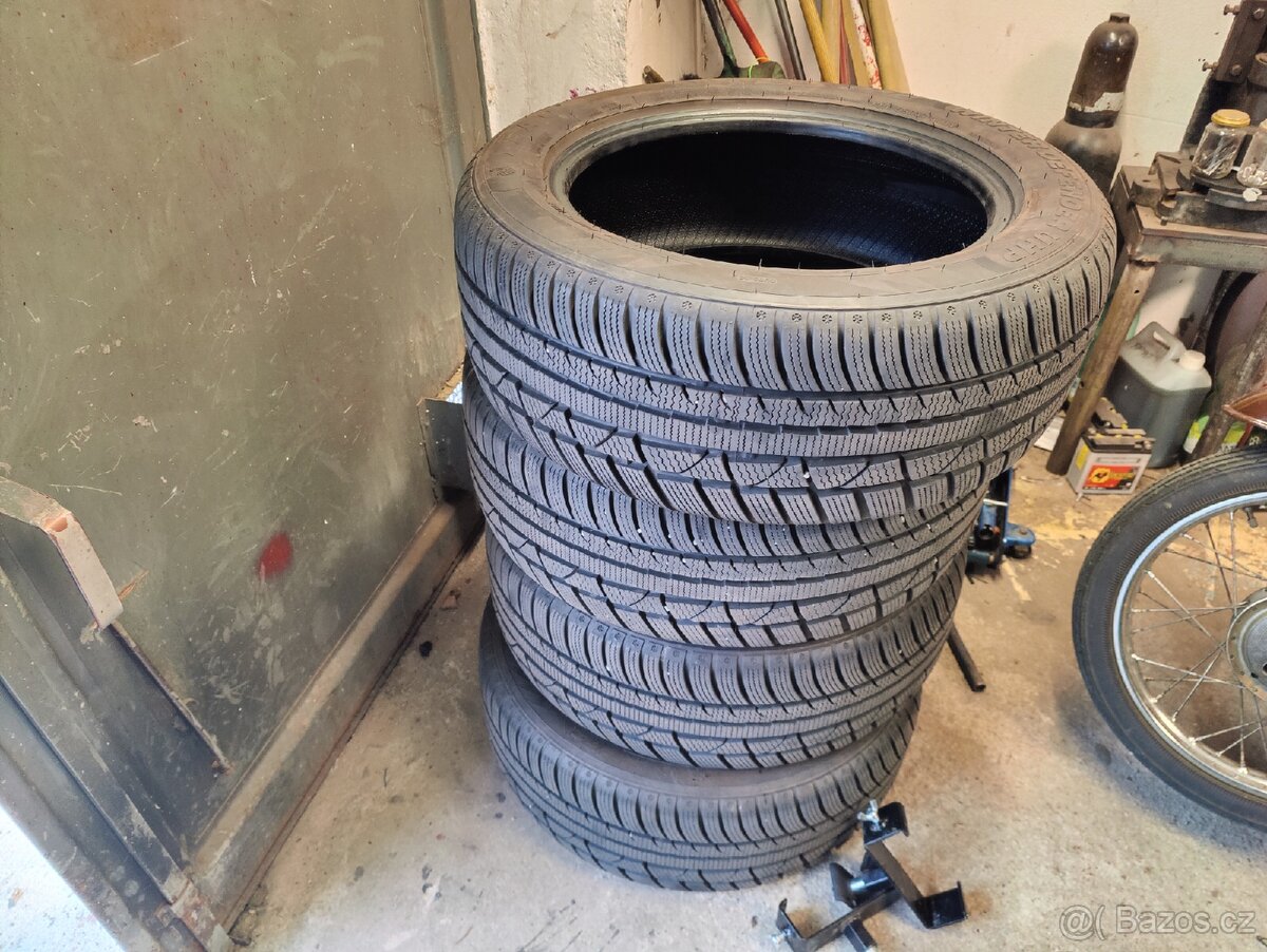 Zimní pneumatiky 225/55 r17