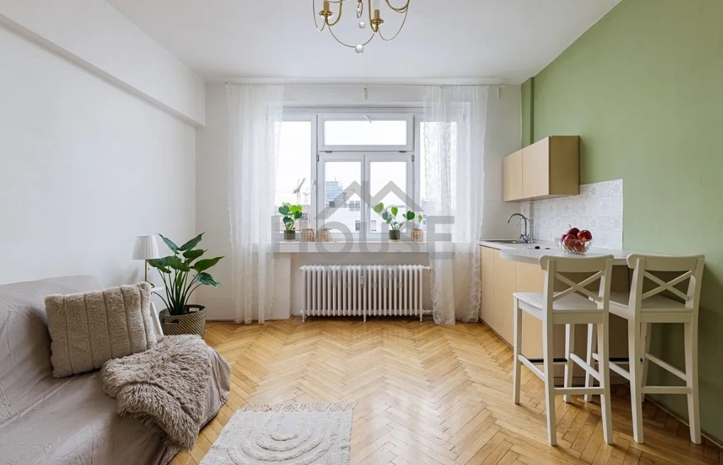 Prodej bytu 1+kk, 26,3 m2, Praha 7 - Holešovice.