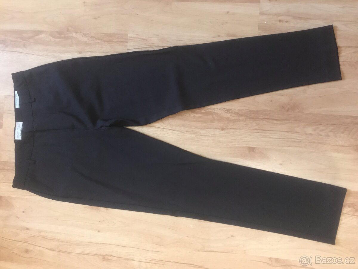 Dětský oblek ZARA vel. 152 (11/12 let) – jako nový,