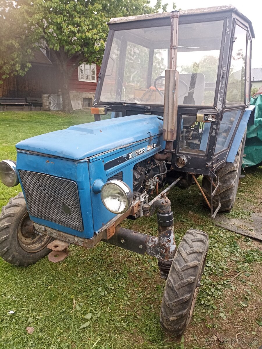 Prodam traktor zetor