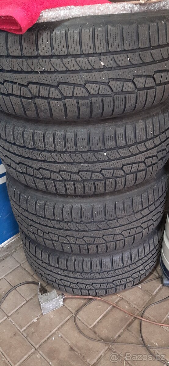 Nokian 255/50/19