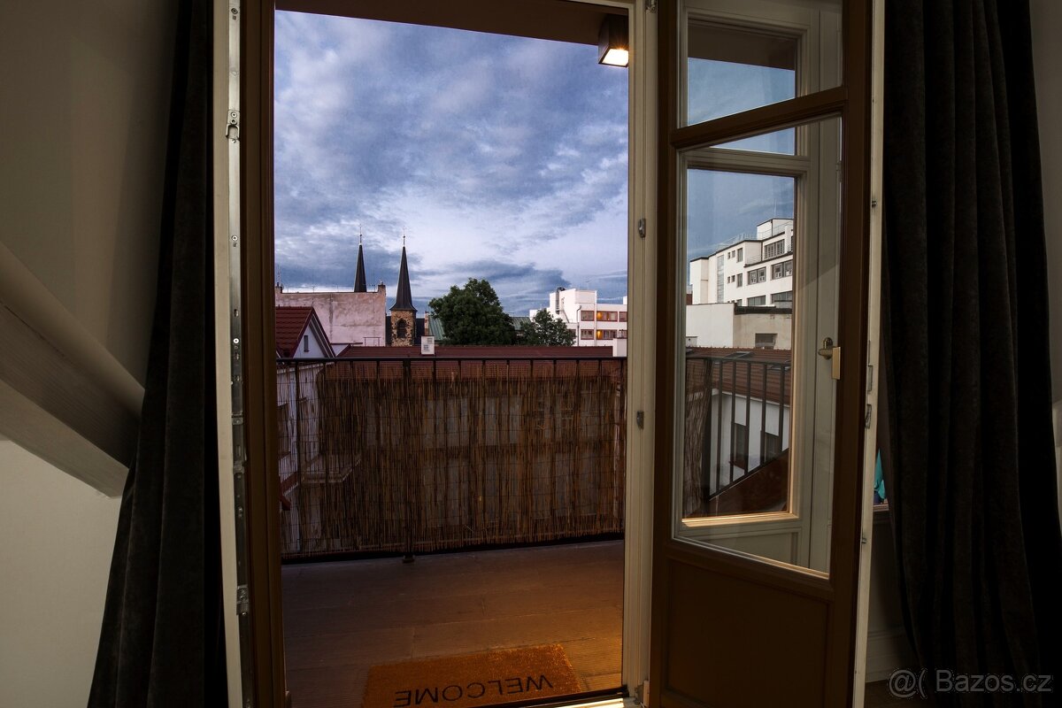 Prodej byty 2+kk, 75 m2 - Praha - Nové Město, ev.č. 00047