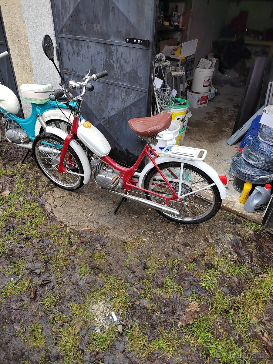 Moped Stadion S11