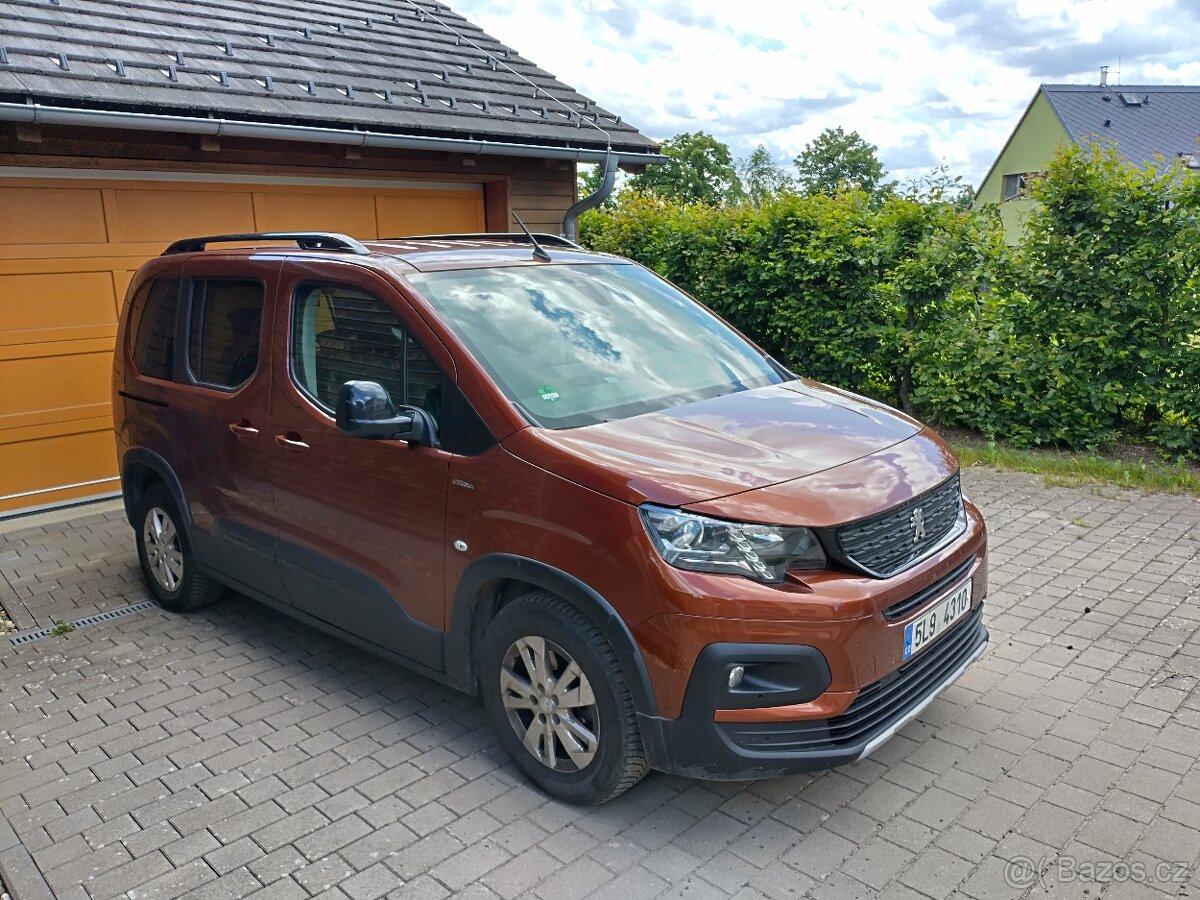Peugeot Rifter GT Line, 1.5 BlueHDi, spací vestavba