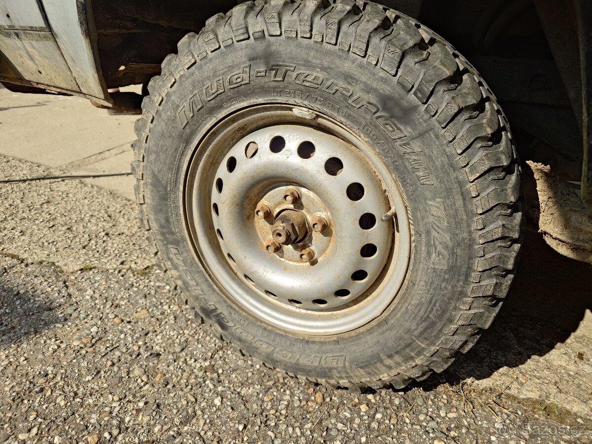 Kola z VW T3 syncro R15