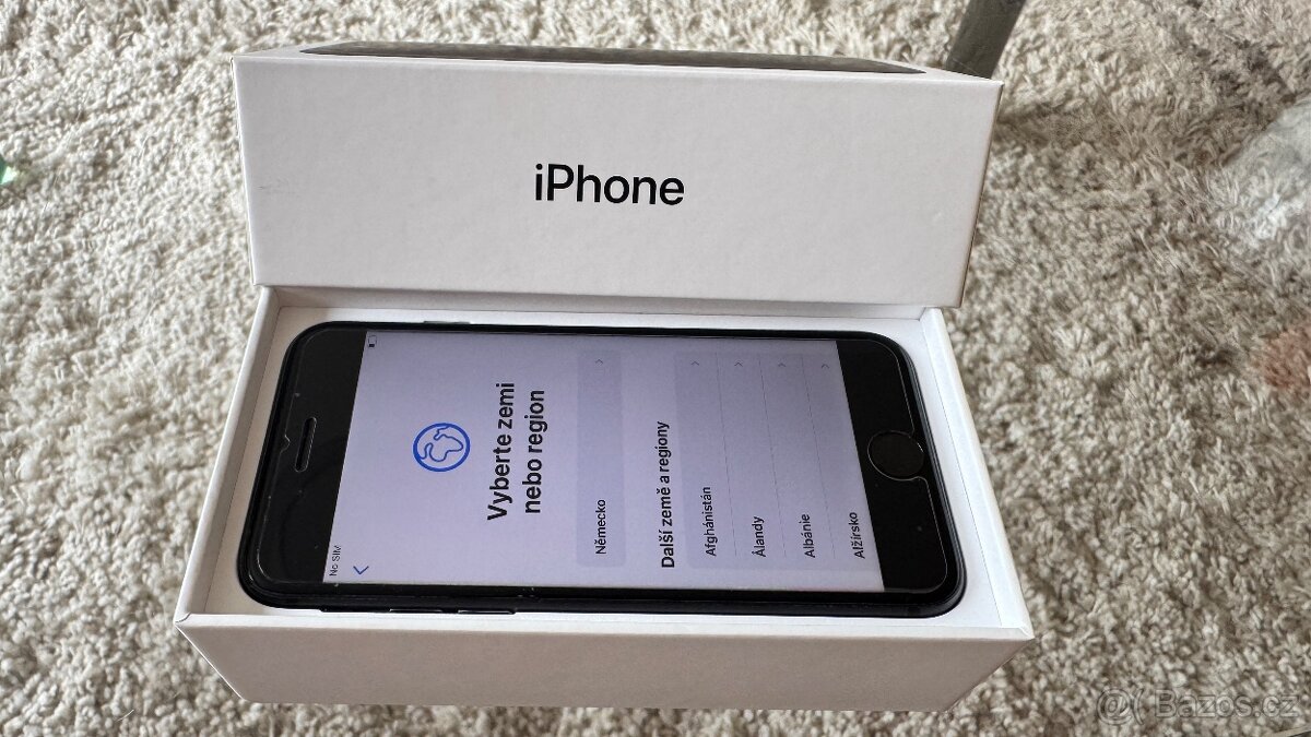 Iphone 7, 64GB, černý