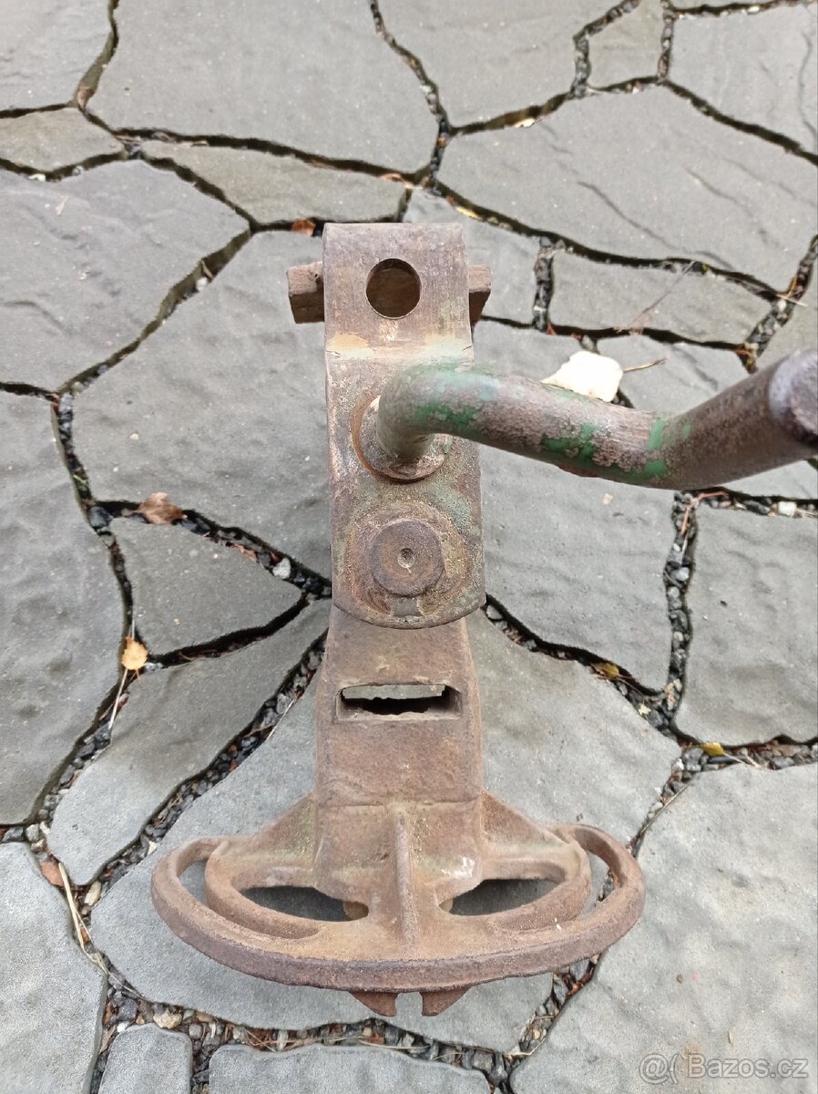 PF 62